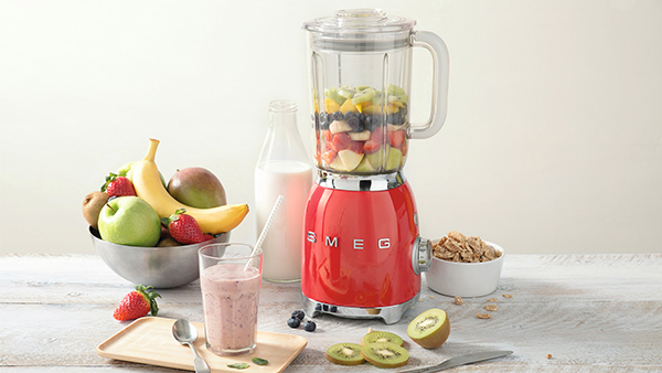 mixer von smeg für smoothies