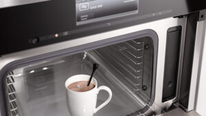Miele Dialoggarer im Test: Das revolutionäre Backofengerät – Küchen Staude