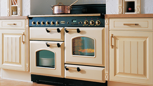 falcon range cooker in creme vintage optik