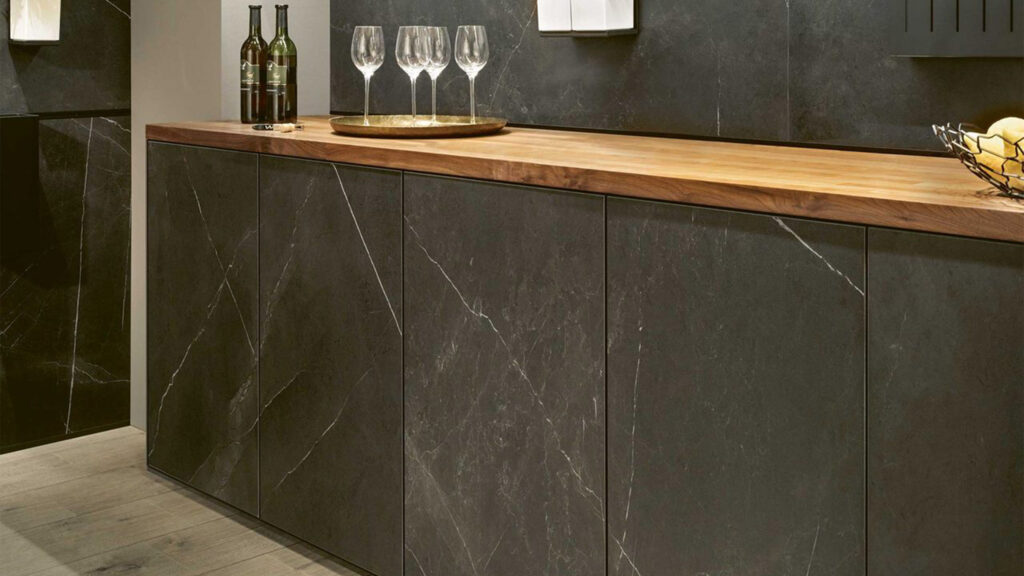 Bodentiefe Küchenfront von next125