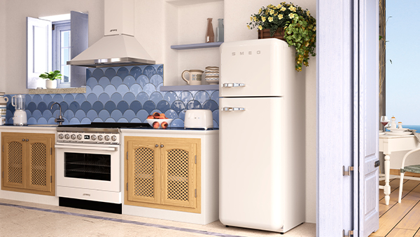 Der Smeg Kühlschrank FAB: Bunter Retro Stil in Mini bis XL