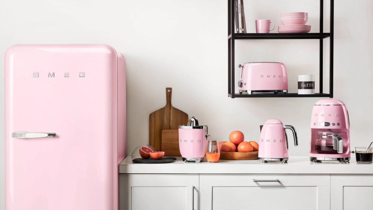 smeg küchengeräte in rosa