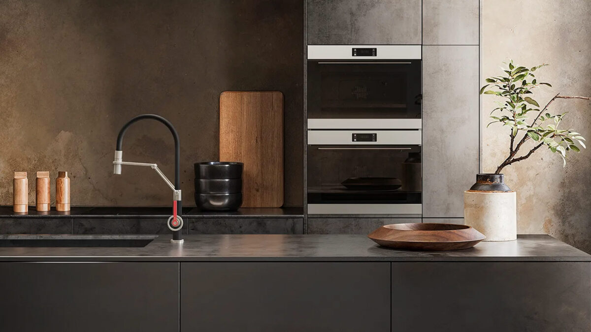 gessi-8 schwarze gessi armatur in einer modernen küche