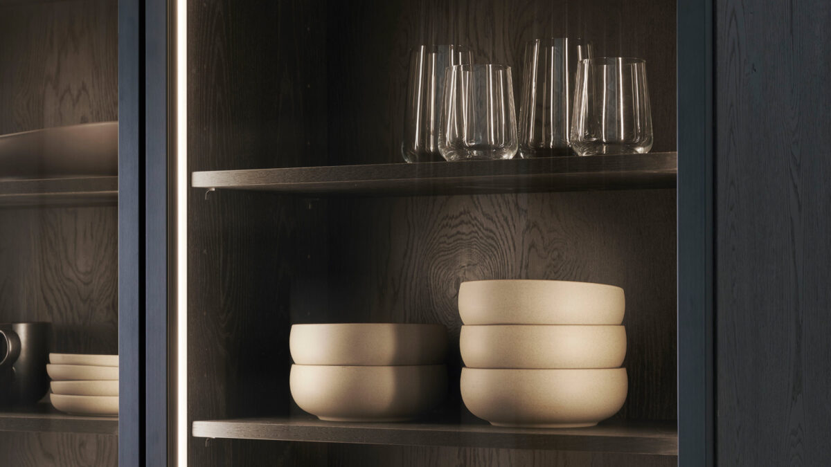 leicht küche bossa küchen vitrine